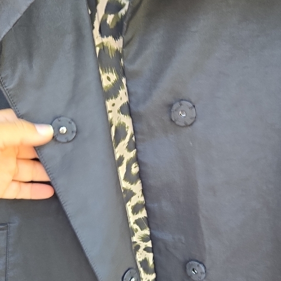 Jane Post Black Trench Coat with Leopard Lining - Picture 5 of 8